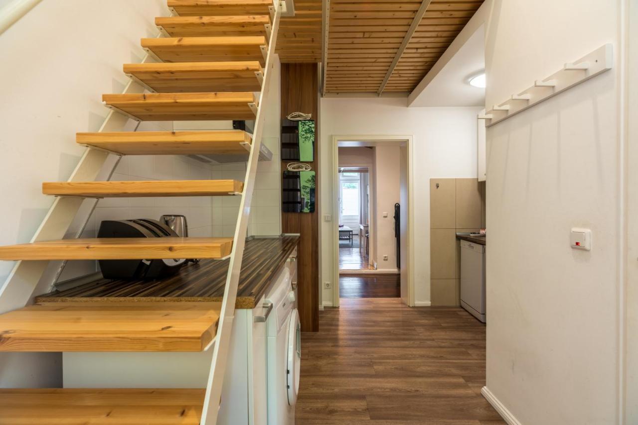 Apartment Urban Stuck